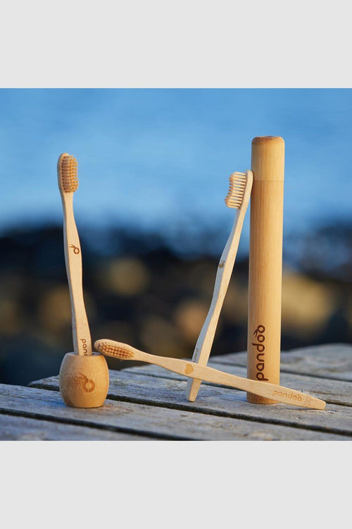 Pandoo Bambus-Zahnbürsten 4 Stück Accessoires.